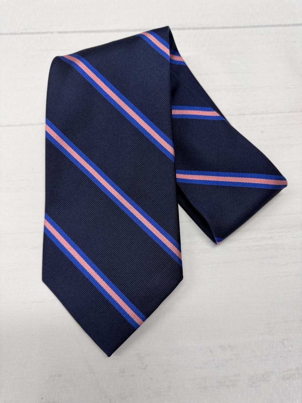 J. Crew NWT Navy Blue with Pink and Light Blue Stripes English Silk Neck Tie